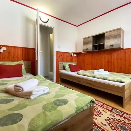 Franc Llagami - Hotel 3*