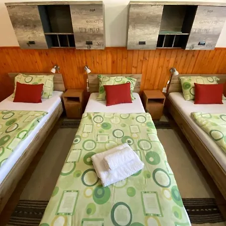 Franc Llagami - Hotel 3*